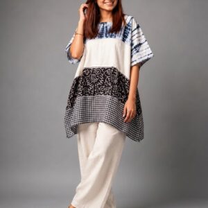 AYASKA The Monochrome Mirage Poncho