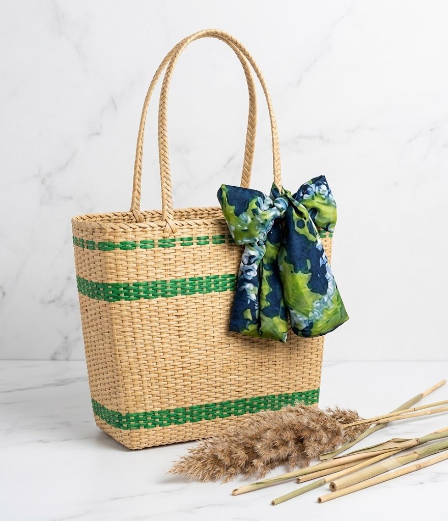 AYASKA - Block Weave Tote Green Coloured